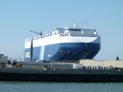 p2370867