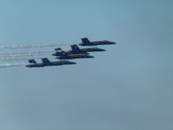 p2220947