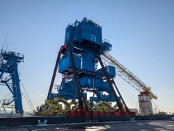 pxl20260212163549313