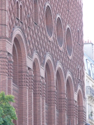 p1000241r