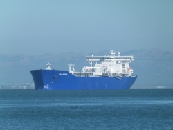 p2370208