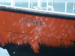 p2380589