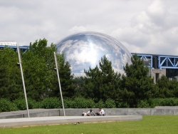 p1000552