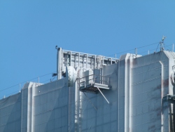 p2370226