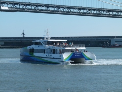 p2380013