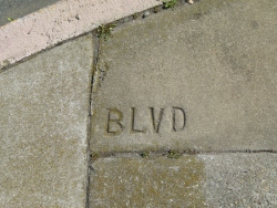 p2090334