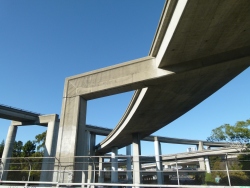 p2290561