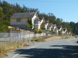 p2370249
