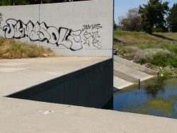 p1210728