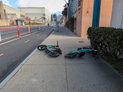 pxl20251127214051319