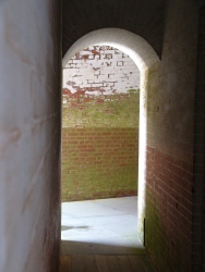 p1210338r