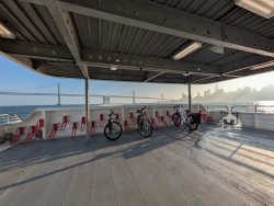 pxl20251129233435091