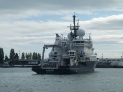 p2380039
