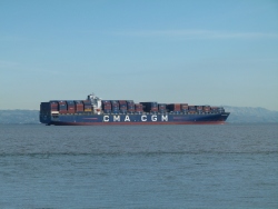 p2370547
